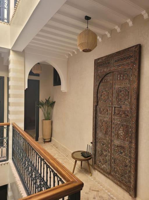 Riad Isahiac Avec Piscine En Exclusivite Marrakesh Exteriör bild