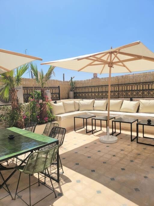 Riad Isahiac Avec Piscine En Exclusivite Marrakesh Exteriör bild